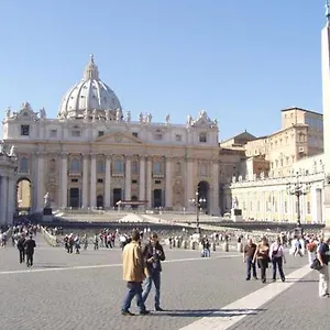 Vatican Low Cost , Rome Italy