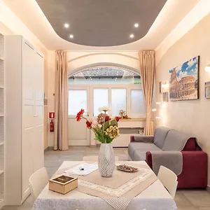 Giulia's House , Rome Italy